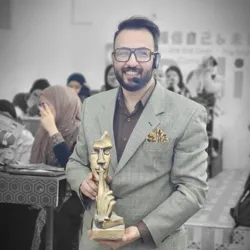 Eng100ish أستاذ عمر شاكر