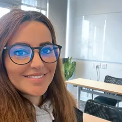 ادیت و تولید محتوا با رویا اسدی