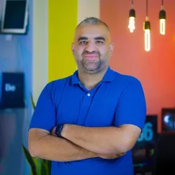 اپلیکیشن موبایل ، هوش مصنوعی 🚨 عادل خان